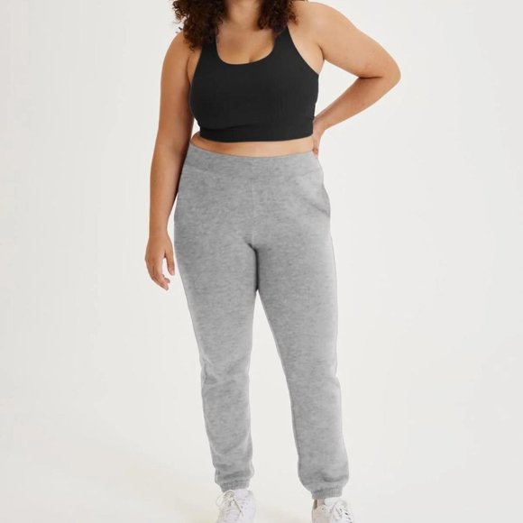 Girlfriend Collective Limited Edition Sweatsuits *SOLD OUT ON WEBSITE - Picture 7 of 9